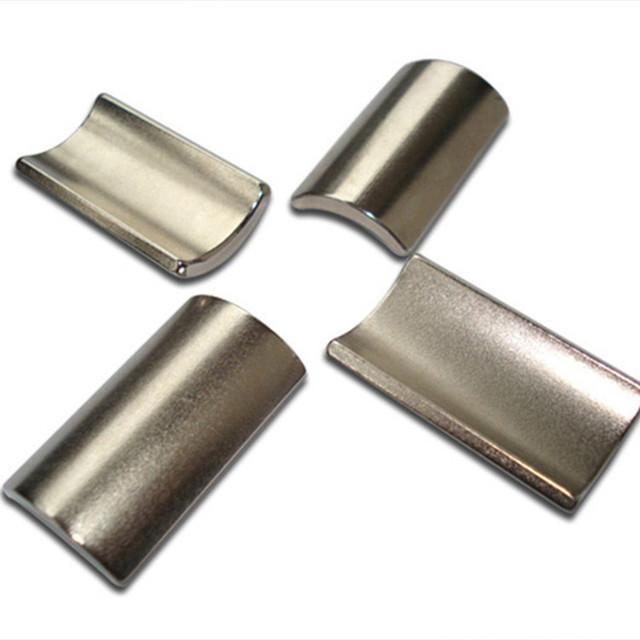 強(qiáng)力磁鐵使用的注意事項(xiàng)